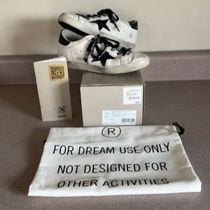 Golden Goose Size 37 Super Star Classic with List